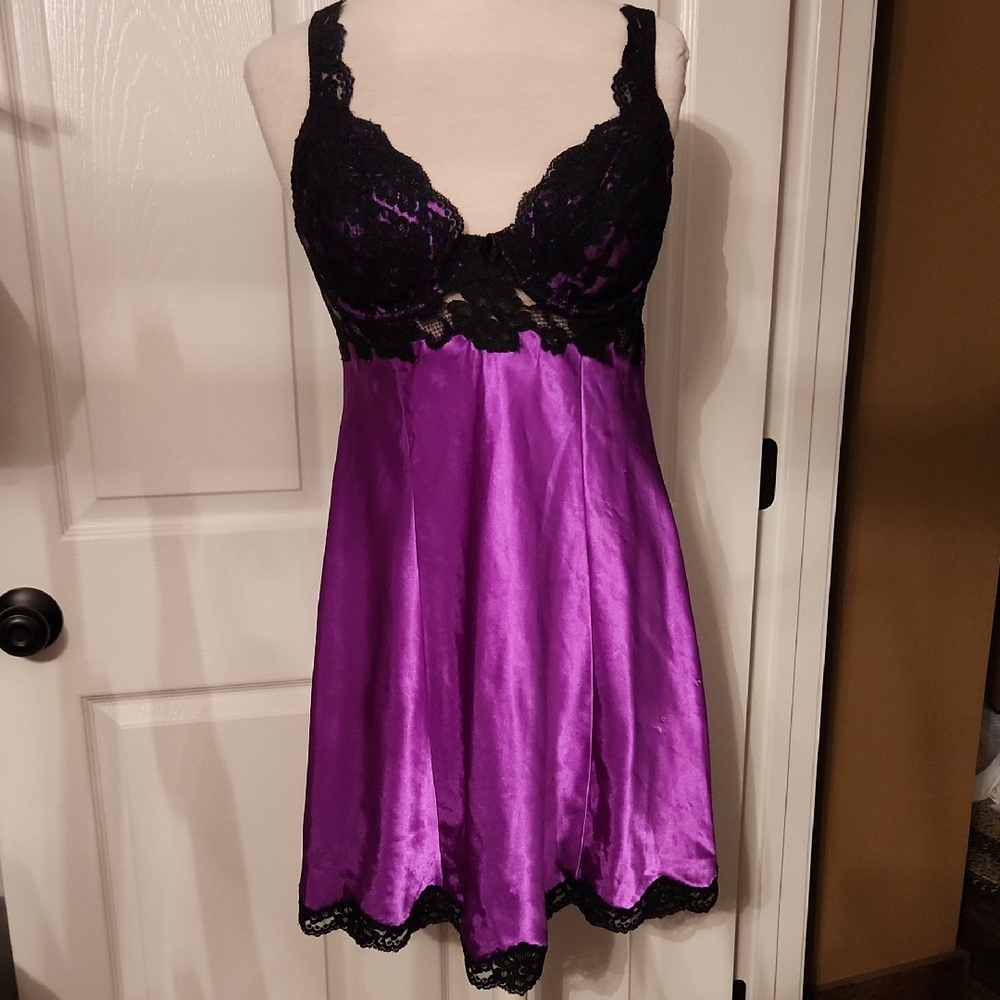 Victoria's Secret Purple and Black Chemise, Vintage - Small Blemishes